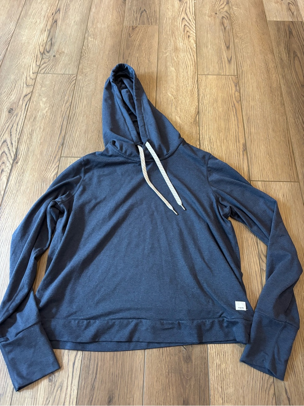 Vuori Women's Long Sleeve Hoodie Tee - Navy Blue
